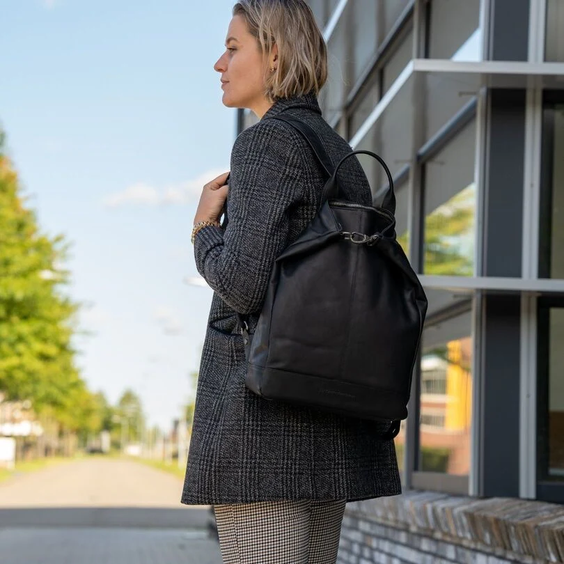 Leather Backpack Black Manchester - Image 3