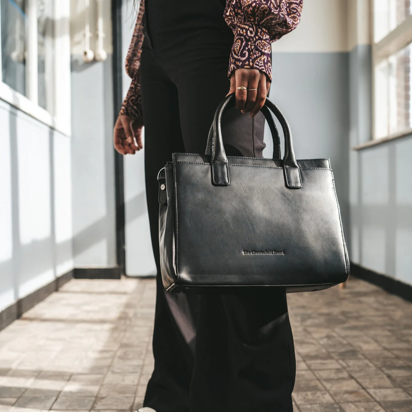 Leather Shoulder Bag Black Garda - Image 2