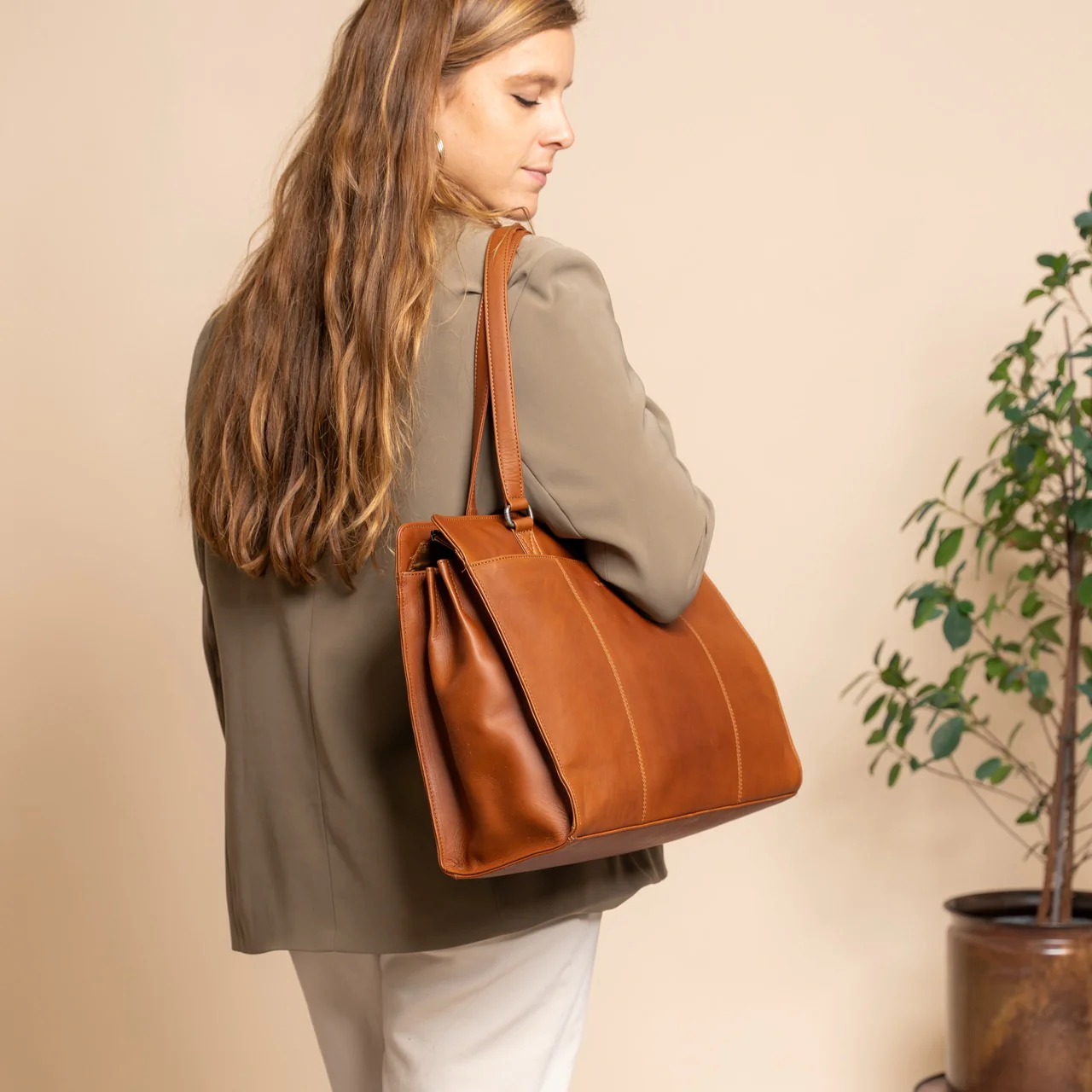 Leather Shopper Cognac Fidenza - Image 2