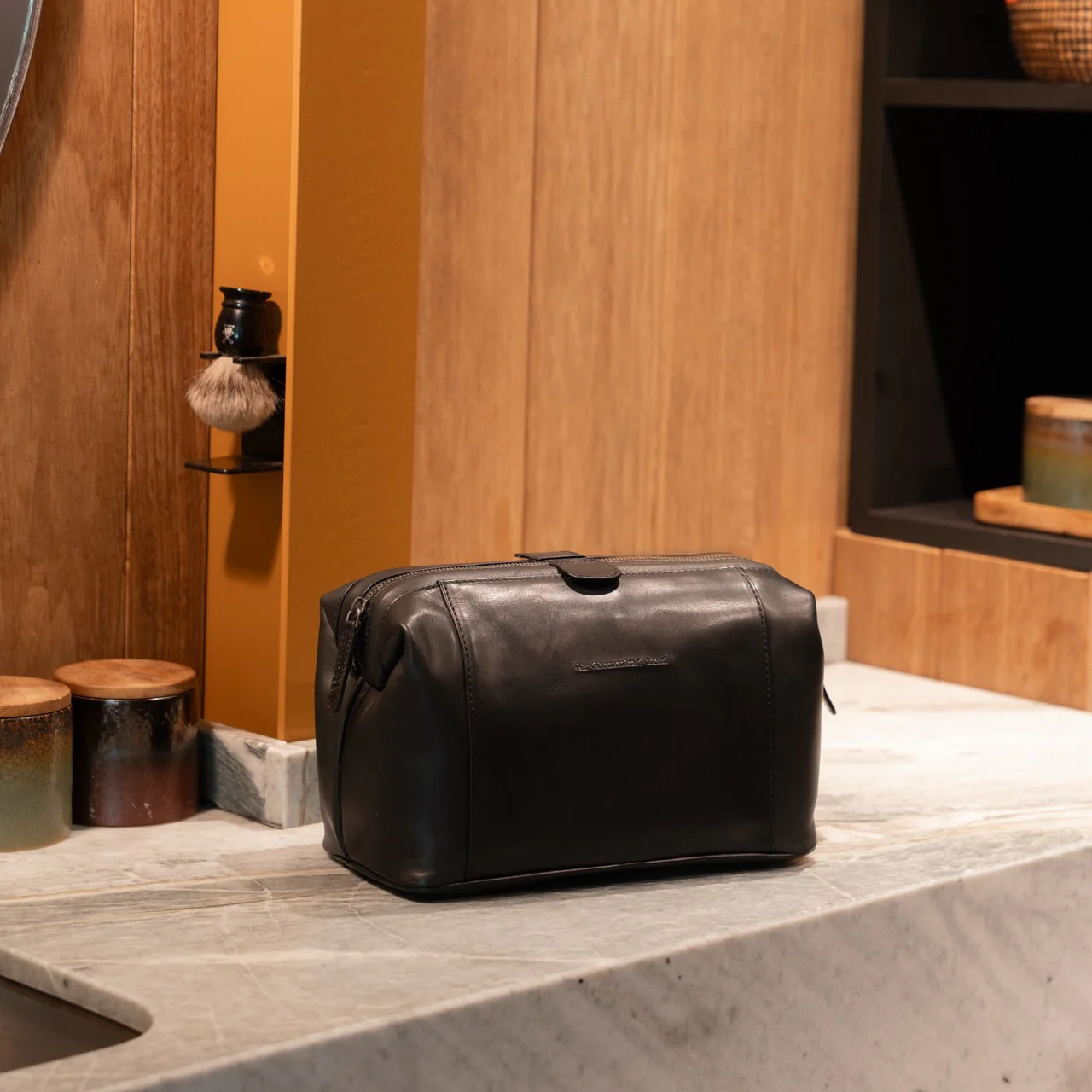 Leather Toiletry Bag Black Biassa - Image 2