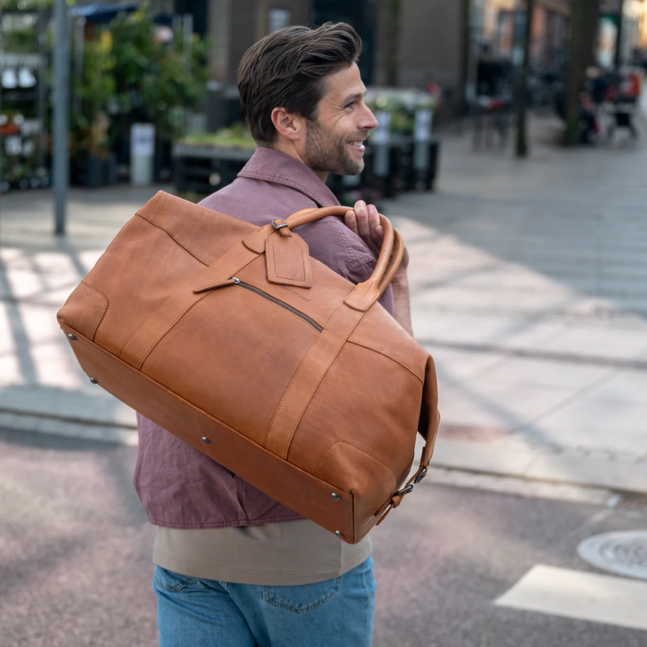 Leather Travel Bag Cognac Portsmouth 2 - Image 2