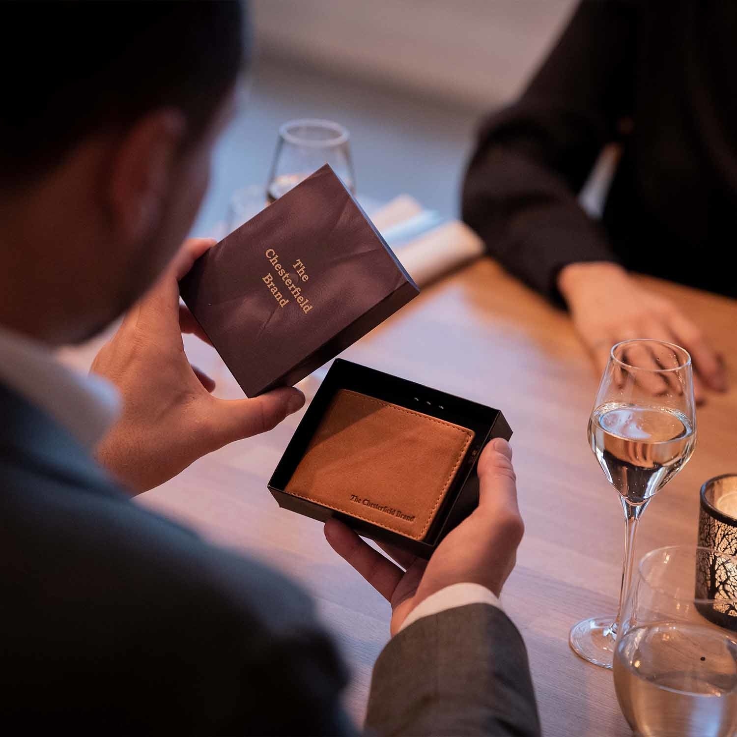 Leather Wallet Cognac Orleans - Image 2